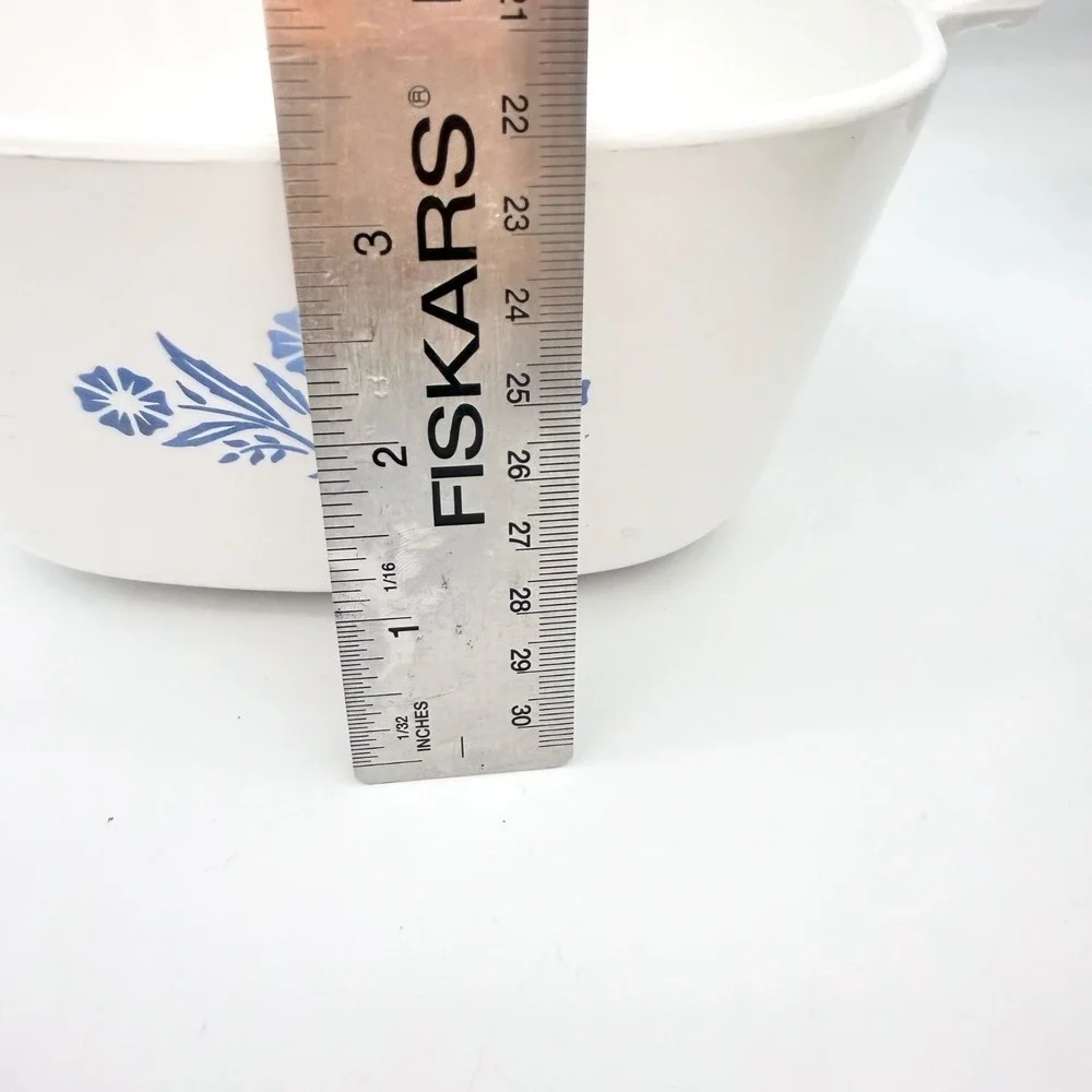 Corning Ware Blue Cornflower Casserole 1 3/4 Qt P-1 3/4-B Star Mark No Lid
